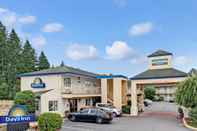 Bangunan Days Inn by Wyndham Federal Way