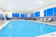 Swimming Pool Howard Johnson by Wyndham Perry GA