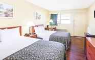 Bedroom 7 Days Inn by Wyndham Athens