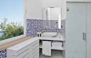 In-room Bathroom 2 Hotel Le Agavi