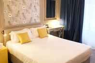 Bedroom Grand Hotel Bellevue
