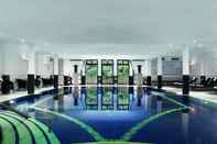 Swimming Pool Schlosshotel Berlin by Patrick Hellmann