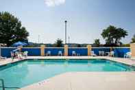 Swimming Pool Comfort Inn Oak Ridge - Knoxville