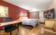 Bedroom 5 Red Roof Inn Rockford East – Casino District