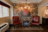 Lobby Red Roof Inn Rockford East – Casino District