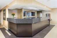 Lobby Residence Inn by Marriott Topeka