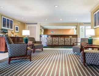 Lobi 2 Quality Inn Colchester - Burlington