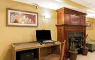 Ruangan Fungsional 7 La Quinta Inn & Suites by Wyndham South Burlington