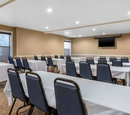 Functional Hall 6 Comfort Inn Ocala Silver Springs