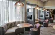 Bar, Kafe, dan Lounge 6 Courtyard by Marriott Newark Liberty International Airport