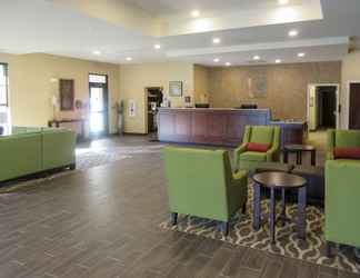 Lobby 2 Comfort Suites