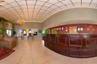 Lobby Comfort Suites