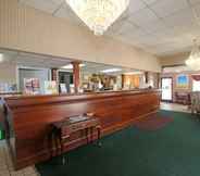 Lobi 7 Hamilton Inn Jonesville NC