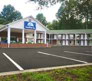 Luar Bangunan 2 Hamilton Inn Jonesville NC