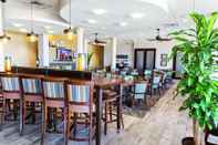 Bar, Cafe and Lounge Hampton Inn Virginia Beach-Oceanfront North