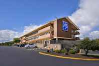 Bên ngoài Americas Best Value Inn Pittsburgh Airport