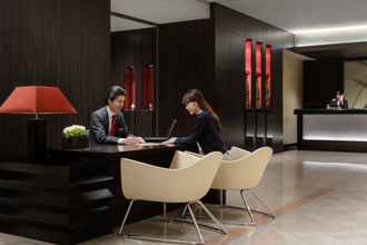 Lobi 4 Courtyard by Marriott Tokyo Ginza Hotel