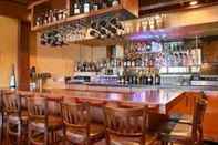 Bar, Kafe, dan Lounge Best Western Plus Ocean View Resort