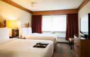 ห้องนอน 5 Fairmont Jasper Park Lodge