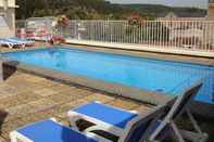 Swimming Pool Hôtel Royal Vézère