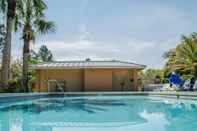 Swimming Pool Quality Inn Crystal River