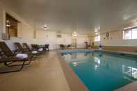 Swimming Pool Best Western Inn & Suites