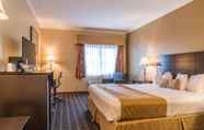 Kamar Tidur 7 Best Western Inn & Suites
