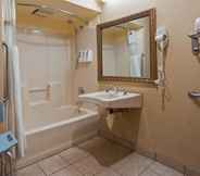In-room Bathroom 4 Best Western Inn & Suites