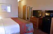 Kamar Tidur 4 Ramada by Wyndham St George