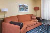 Common Space Fairfield Inn & Suites Lincoln