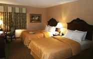 ห้องนอน 3 Red Roof Inn & Suites Wilmington - New Castle