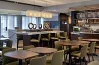 Bar, Kafe, dan Lounge Courtyard by Marriott Norwalk