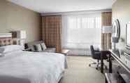 Kamar Tidur 6 Sheraton Cavalier Saskatoon Hotel