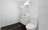 In-room Bathroom 7 Frogner House - Sirkus Renaa