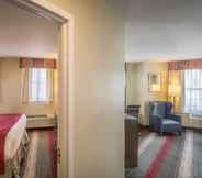 Bilik Tidur 6 West End Washington DC, Tapestry Collection by Hilton