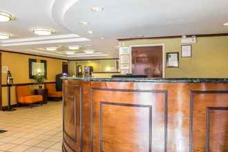 Lobi 4 Quality Inn Spring Valley - Nanuet