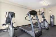 Fitness Center Travelodge Suites by Wyndham Saint John