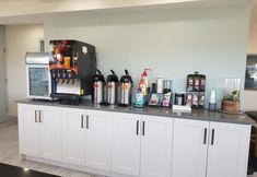 餐厅 4 Red Lion Inn & Suites Seaside