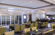 Restaurant 2 La Quinta Inn & Suites by Wyndham San Antonio Riverwalk