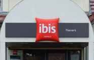 Bên ngoài 3 ibis Nevers