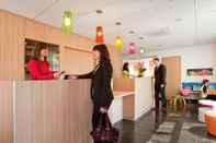 Lobby ibis Styles Rennes Centre Gare Nord