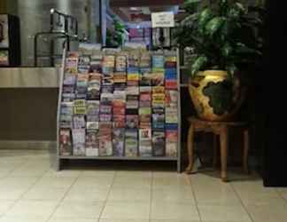 Lobby 2 Ramada by Wyndham Los Angeles/Koreatown West