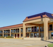 Exterior 4 Econo Lodge Vicksburg