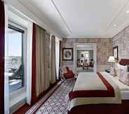 Bedroom 3 Hotel Sacher Wien