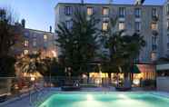 Hồ bơi 7 Hôtel Oceania Le Métropole Montpellier