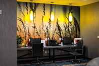 Ruangan Fungsional Holiday Inn Express & Suites Oklahoma City Southeast I-35, an IHG Hotel