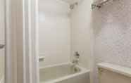 In-room Bathroom 3 Ramada by Wyndham Portland