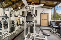 Fitness Center SureStay Hotel by Best Western SeaTac Airport North