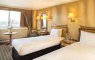 Kamar Tidur 5 Copthorne Tara Hotel London Kensington