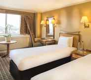 Kamar Tidur 5 Copthorne Tara Hotel London Kensington